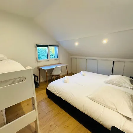 9 Personnes - Terasse - Parking & Wifi * Villenave-d'Ornon