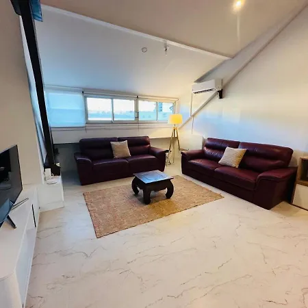 9 Personnes - Terasse - Parking & Wifi Villenave-d'Ornon